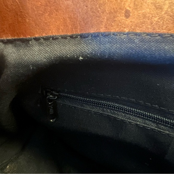 Kilim Woven Wool Carpet Bag Leather Accents India Boho Western Southwestern - Picture 6 of 6